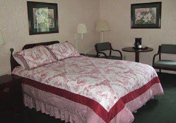 West Park Inn Sandusky Exterior foto
